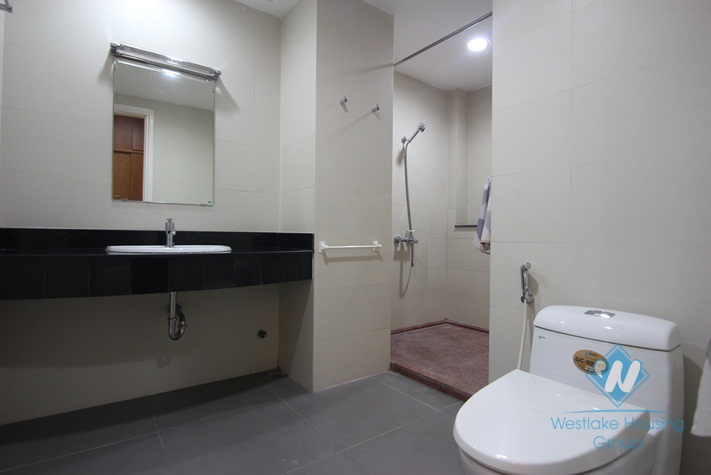 Modern three bedroom apartment for rent in Tay Ho, Ha Noi